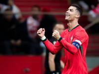 爱游戏体育-包含切尔西不断突破！，C罗连续五场比赛得分超过重要助攻上演精彩一战的词条