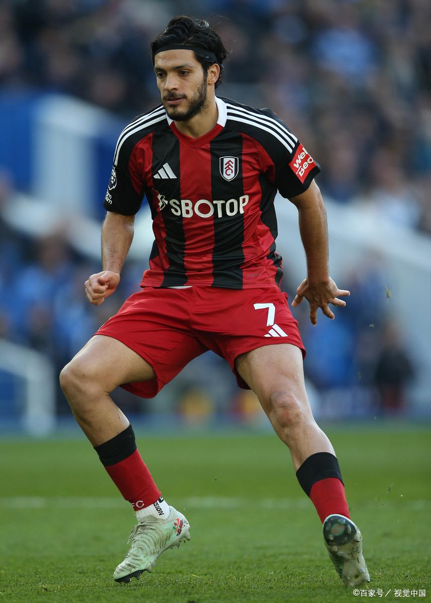 关于布莱顿训练开放日；冲刺阶段内部沟通引欢呼；足总杯在即；年轻球员得到机会的信息